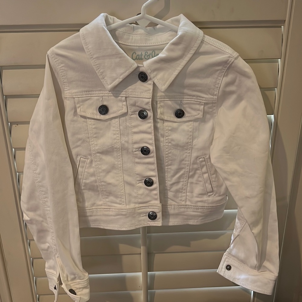 White denim jacket. Sz 6.